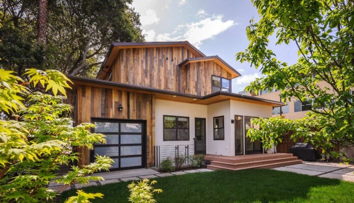 An Irontown single-family home in Palo Alto, California. Credit: Irontown Modular.