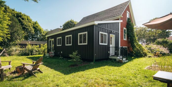 Backyard ADUs set this ADU in Lewiston, Maine in December 2024. Courtesy Backyard ADUs