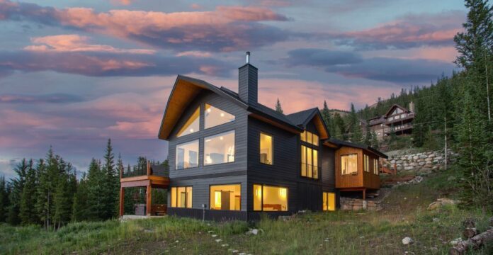 This Breckenridge, Colorado home was built using panels manufactured by Whisper Homes, including a second-floor support system and roof system, and with windows and trim fully installed on delivery. Photo and design credit: Nadia Palma