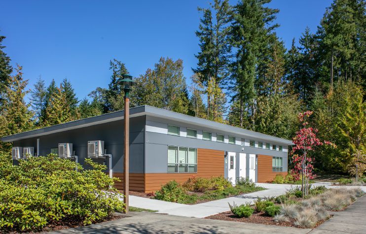 A “SAGE” classroom building at Olympic College, Bremerton, Washington. Blazer’s SAGE product line includes both predesigned single and double classrooms, and customizable single, double and multiplex designs. Credit: Blazer