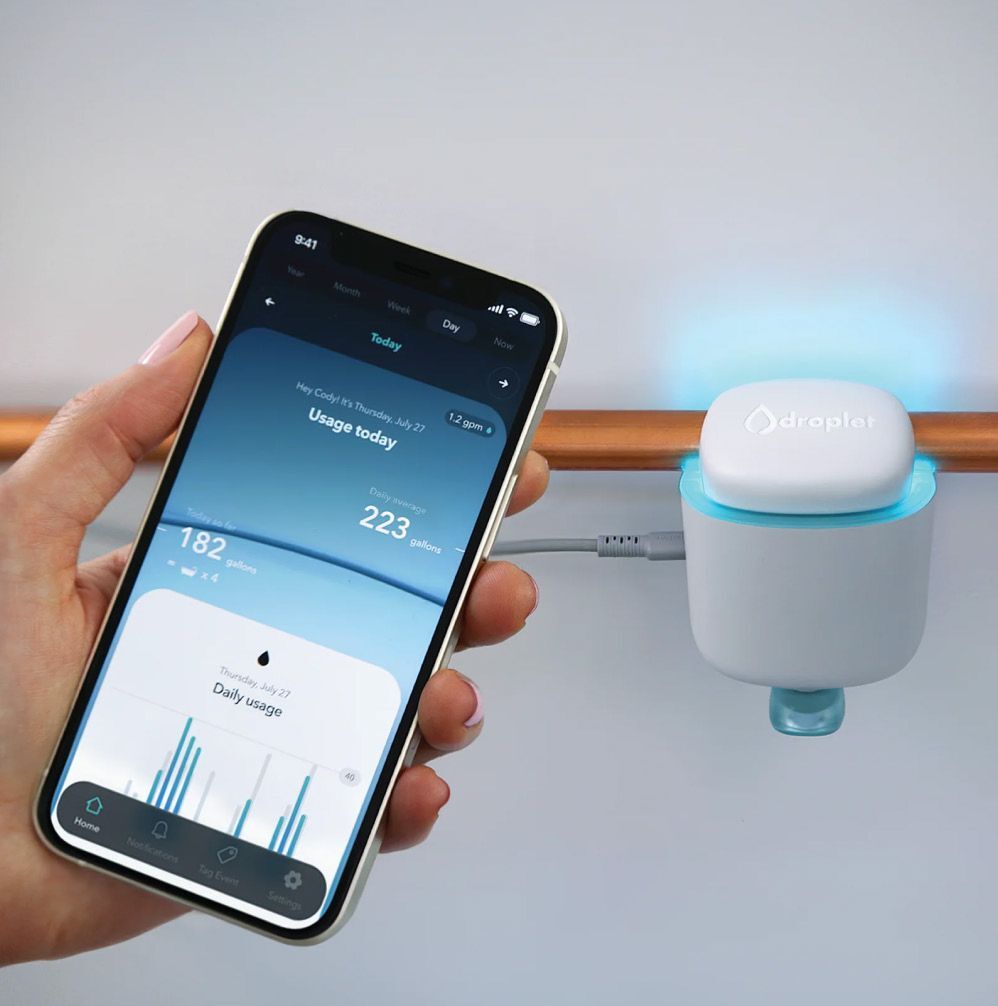 The Solar Generator Mars Bot by Jackery integrates solar panels with the energy storage system. Photo: Jackery