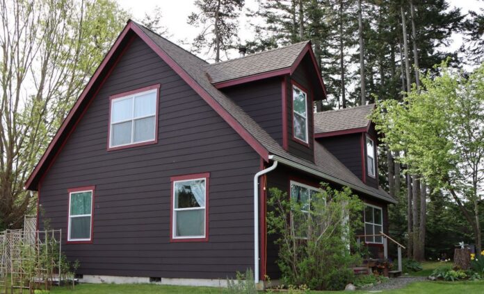 A modular home in OPAL’s Oberon Wood neighborhood, built by Stratford Homes. Photo courtesy OPAL Community Land Trust.