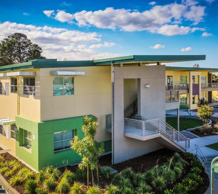 Caption: A modular middle school in Campbell, California Credit: American Modular Systems