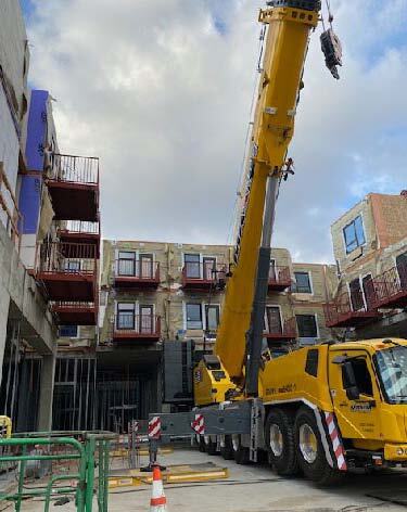 Mixed use affordable and marketrate apartments, plus retail, in Los Angeles, California Credit: ModSet