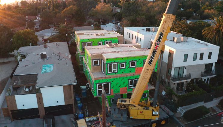 16 modules set for luxury townhomes in West Hollywood, Los Angeles, Calif. Client: Metros Capital. Manufacturer: Plant Prefab. Photo credit: MODSET